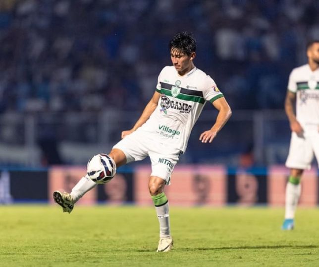 Miguelito, do América-MG, é solto após acusação de injúria racial